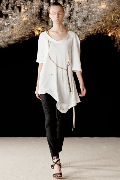 Look 4
